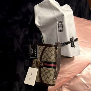 Gucci handbag crossover canvas multi print